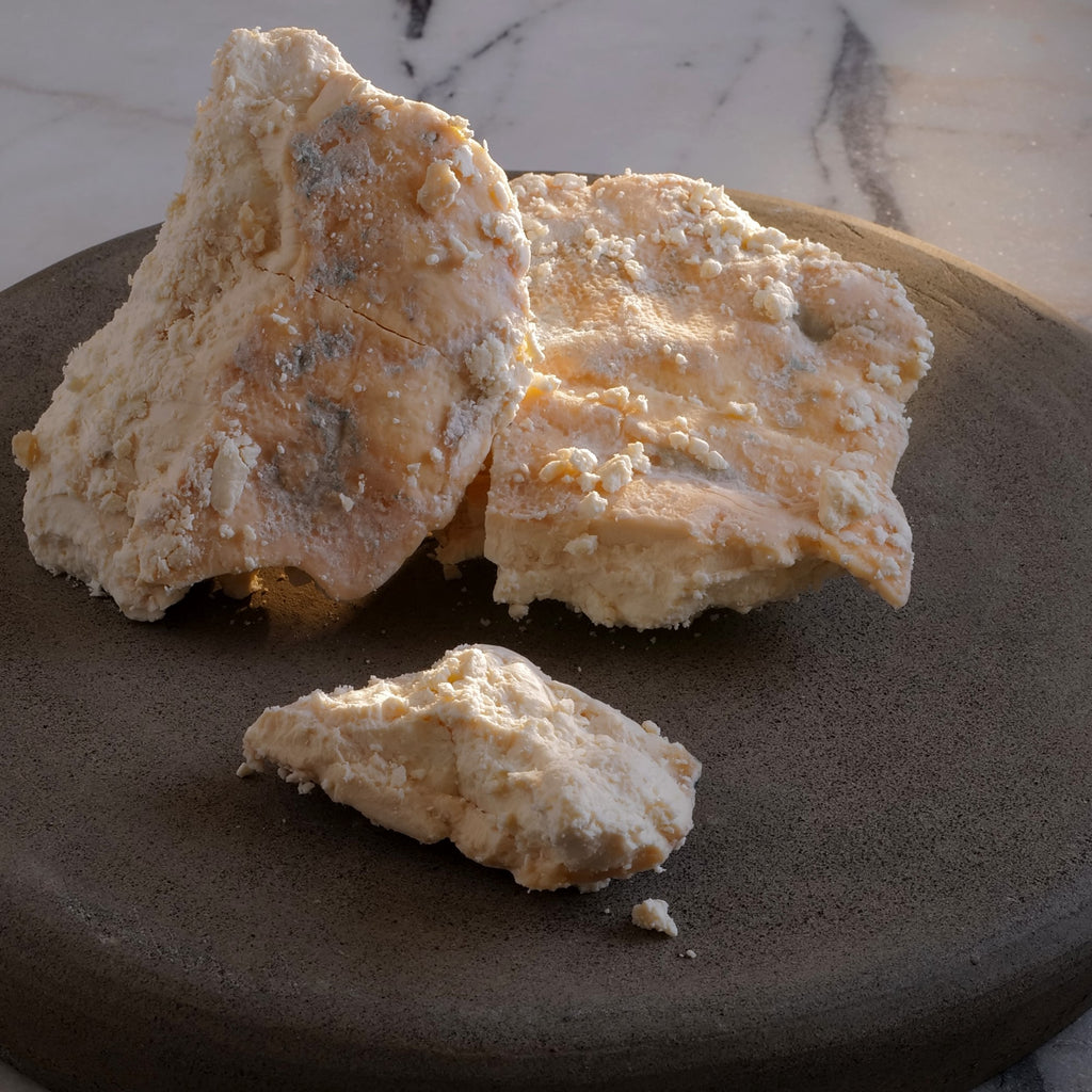 Kepsut Bükdere Küflü Deri Katık Peyniri 250g